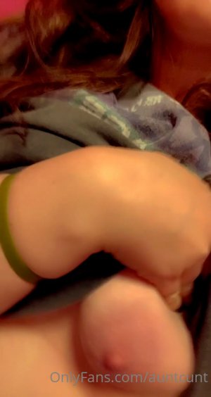 AC OnlyFans(20).mp4_000002419.jpg