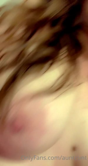 AC OnlyFans(28).mp4_000001626.jpg