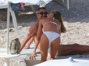 Martina Colombari Sexy & Topless 44 thefappeningblog.com.jpg