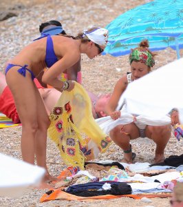 Martina Colombari Sexy & Topless 28 thefappeningblog.com.jpg