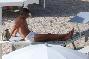 Martina Colombari Sexy & Topless 40 thefappeningblog.com.jpg