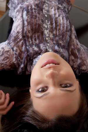 5011-02 thefappeningblog.com.jpg