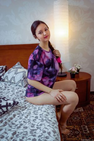 0010-03 thefappeningblog.com.jpg