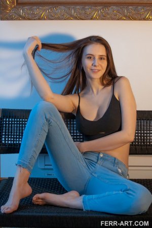 0003-01 thefappeningblog.com.jpg