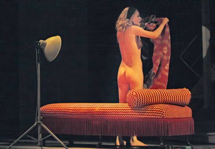 Anna Friel Breakfast At Tiffany's AI 05.jpg