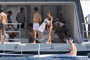 Sara Sampaio Sexy 10 thefappeningblog.com.jpg