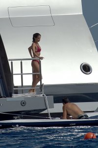 Sara Sampaio Sexy 98 thefappeningblog.com.jpg