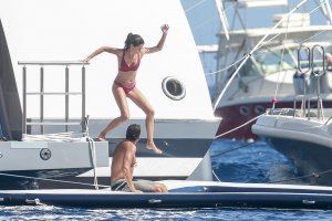 Sara Sampaio Sexy 119 thefappeningblog.com.jpg