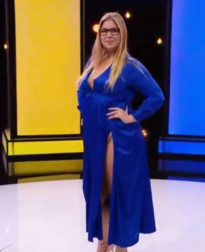 Screenshot_20230727_204329_Video Player.jpg