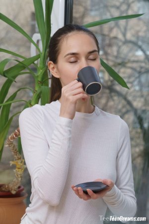 0017-07 thefappeningblog.com.jpg