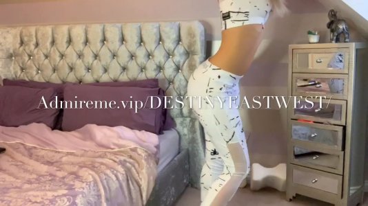 DestinyEastWest - anal toy.mp4_000007133.jpg