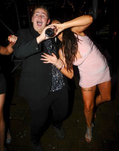 Simone Reed Braless 8 thefappeningblog.com.jpg