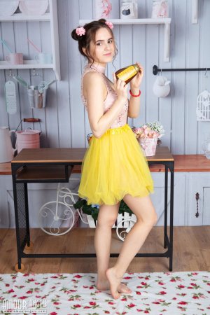 0008-01 thefappeningblog.com.jpg