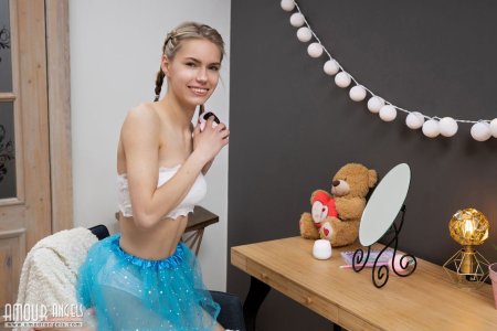 0006-01 thefappeningblog.com.jpg