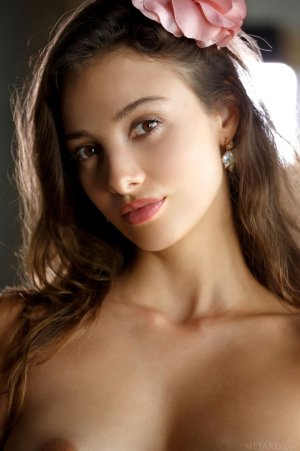 0003-20 thefappeningblog.com.jpg