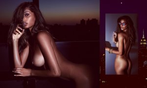 Tsanna Latouche Nude 7 thefappeningblog.com.jpg