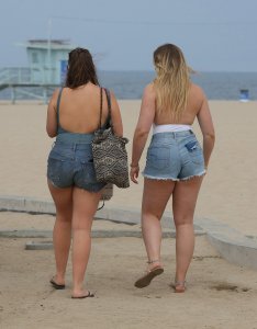 Iskra Lawrence Sexy 7 thefappeningblog.com.jpg