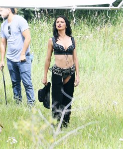 Alessandra Ambrosio & Adriana Lima Sexy 8 thefappeningblog.com.jpg