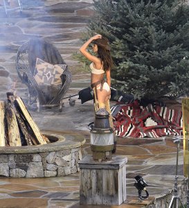 Lais Ribeiro Sexy 6 thefappeningblog.com.jpg