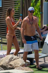 April Love Geary Sexy 2 thefappeningblog.com.jpg