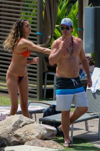 April Love Geary Sexy 3 thefappeningblog.com.jpg