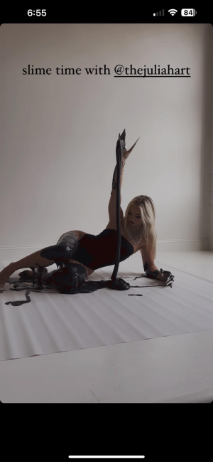 RDT_20230826_220339796515229220601319.png RDT_20230826_220339796515229220601319.png