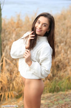 0007-01 thefappeningblog.com.jpg