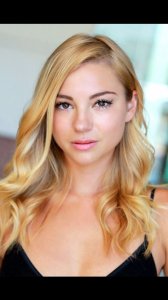 Allie Gonino Leaked Pics 29 thefappeningblog.com.jpg