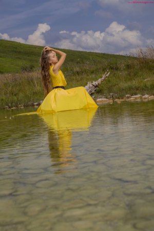 0020-18 thefappeningblog.com.jpg