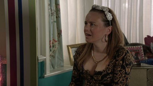 Dolly-Rose Campbell (2).jpg