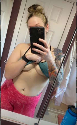 Screenshot_20230910-041438_Samsung Internet.jpg