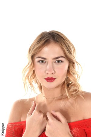 0039-04 thefappeningblog.com.jpg