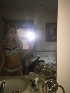 Valerie Pac Leaked 4 thefappeningblog.com.JPG