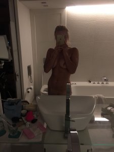 Carly Booth Leaked 71 thefappeningblog.com.JPG