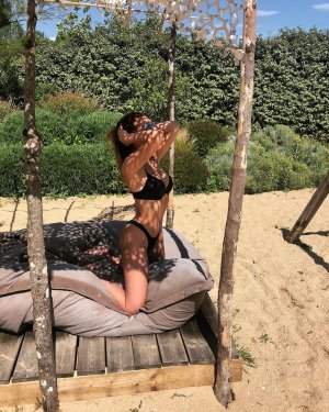 Sara Chafak (11).jpg