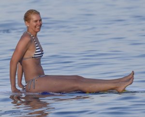 Valeria Mazza Sexy 8 thefappeningblog.com.jpg