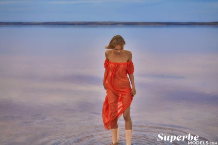 0002-06 thefappeningblog.com.jpg