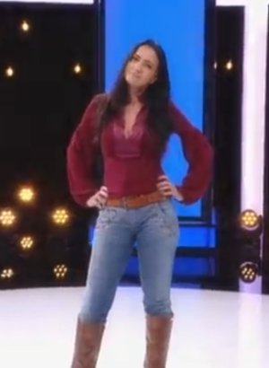 Screenshot_20230930_062402_Video Player.jpg