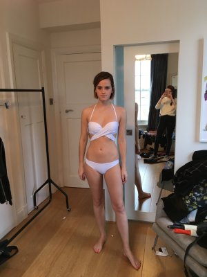 Emma Watson Leaked (24).JPG
