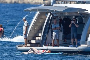 Victoria Swarovski & Barbara Meier Sexy 32 thefappeningblog.com.jpg