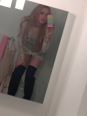 Lindsay Lohan leaked sididis.com (9).jpg