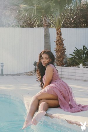 0002-04 thefappeningblog.com.jpg