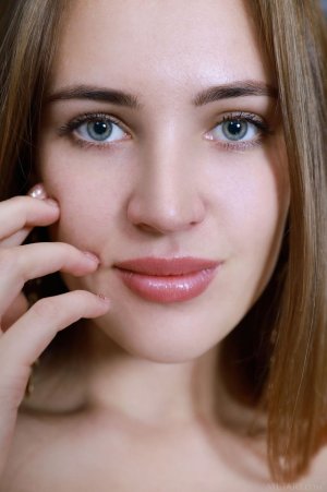 0009-14 thefappeningblog.com.jpg