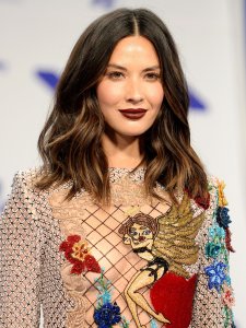 Olivia Munn Braless 18 thefappeningblog.com.jpg