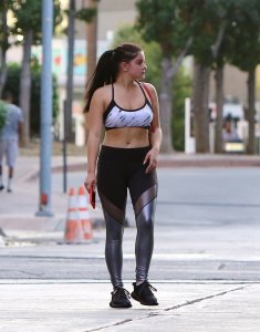 Ariel_Winter__8_.jpg