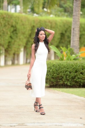 0009-02 thefappeningblog.com.jpg