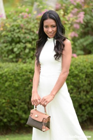 0009-14 thefappeningblog.com.jpg