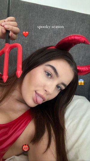 jessbellll's instagram 2023-10-12-21.45.583 story.jpg