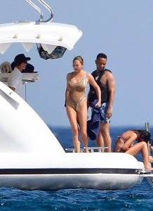 Chrissy Teigen 2 thefappeningblog.com.jpg