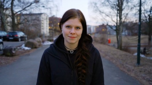 Screenshot_20231015_234424_Video Player.jpg